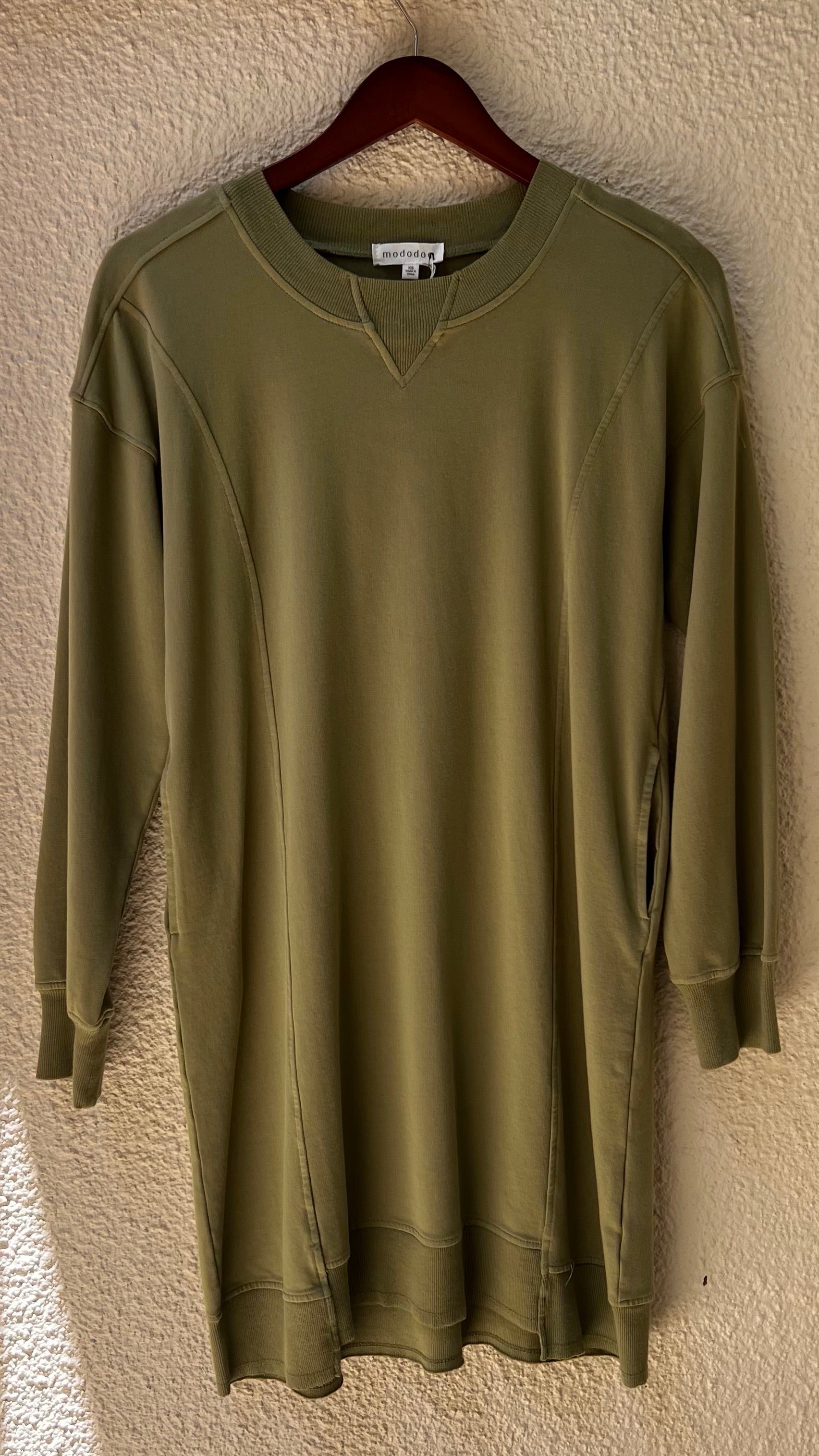 L/S Seamed Sweatshirt Dress – Scout & Molly's Southpark