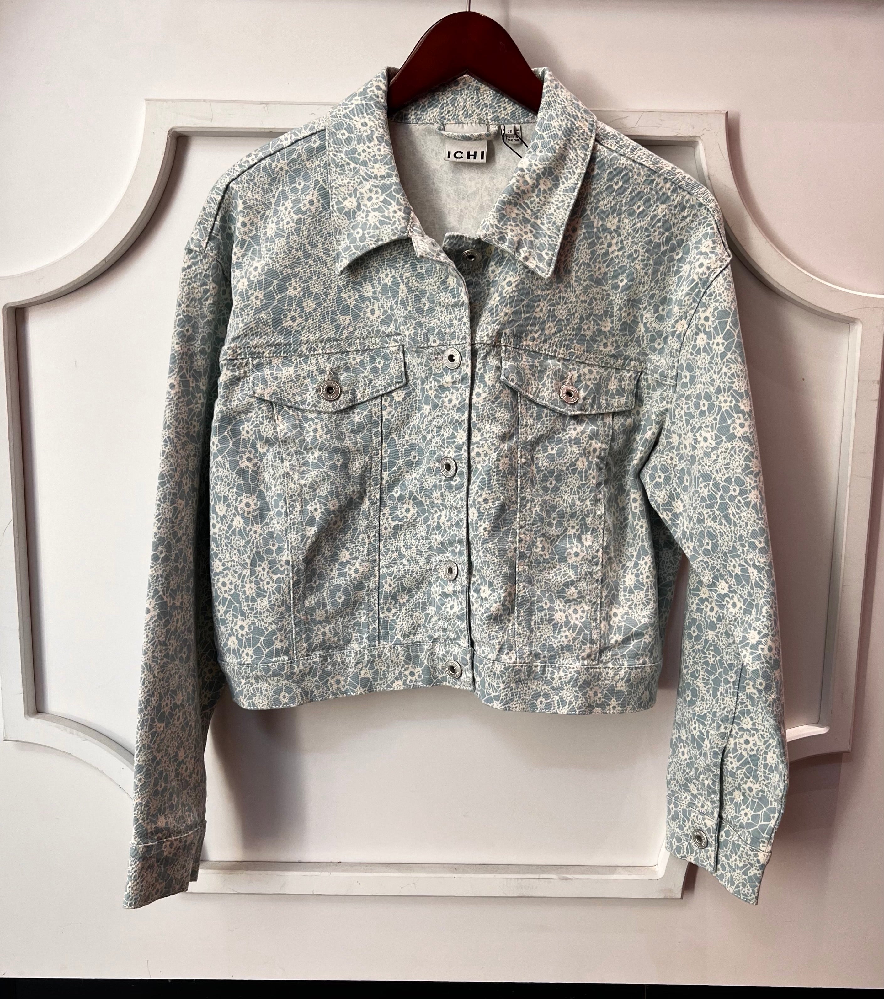 Calies Jacket