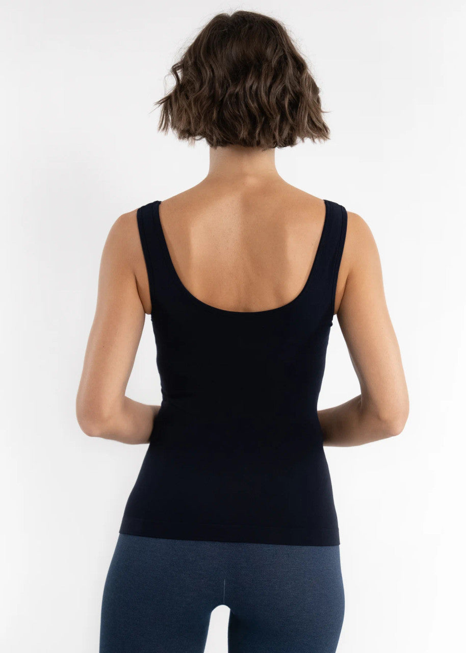 Built In Bra V-Neck/Scoop Neck