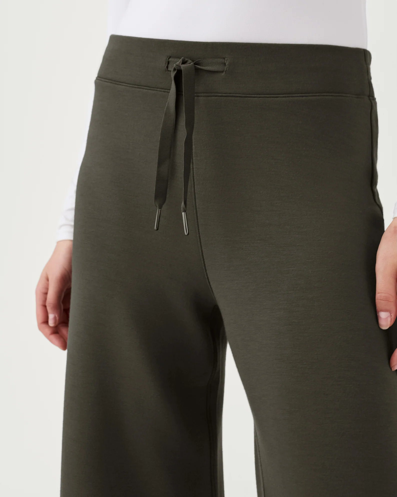 Air Essentials Wide Leg Pant