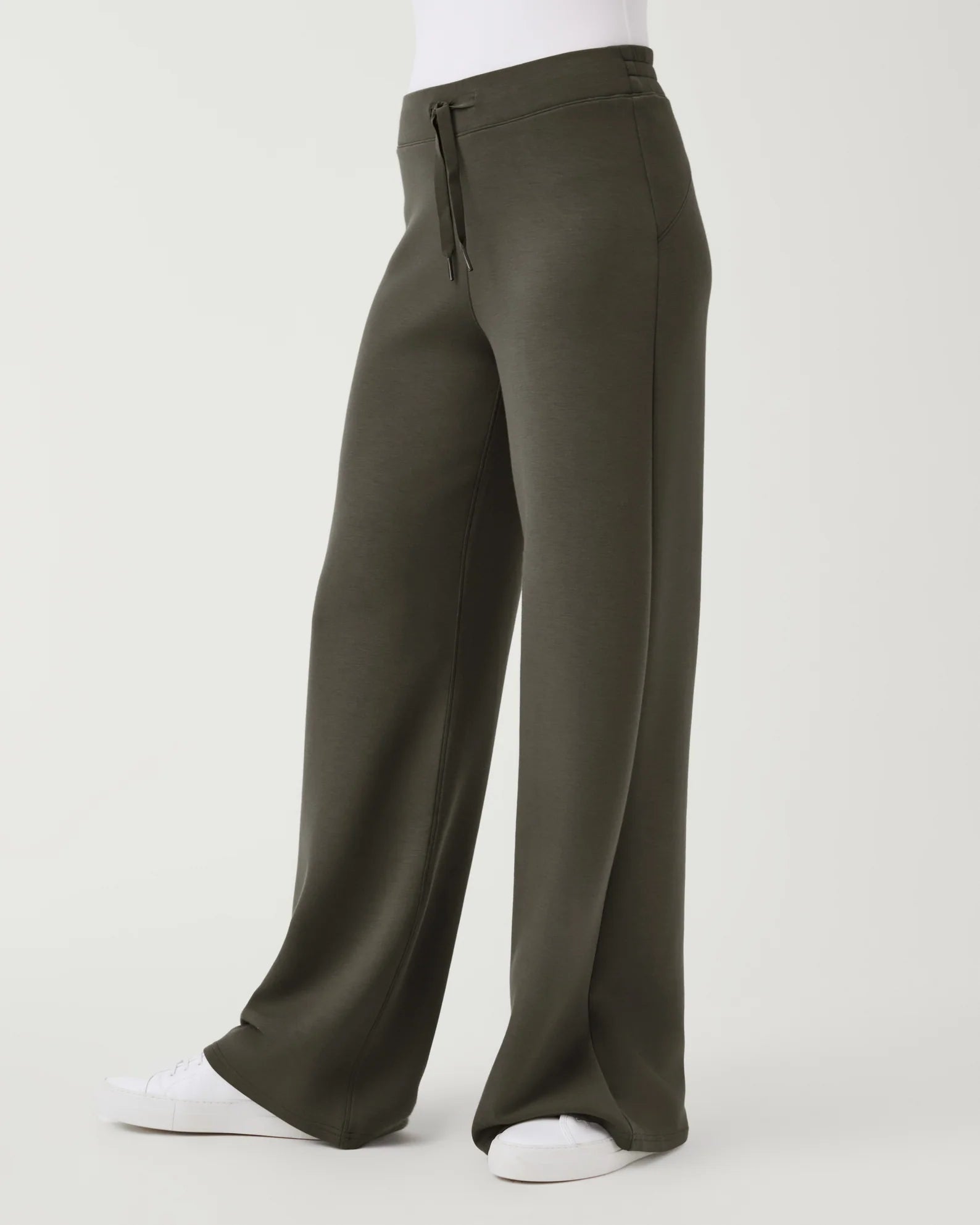 Air Essentials Wide Leg Pant