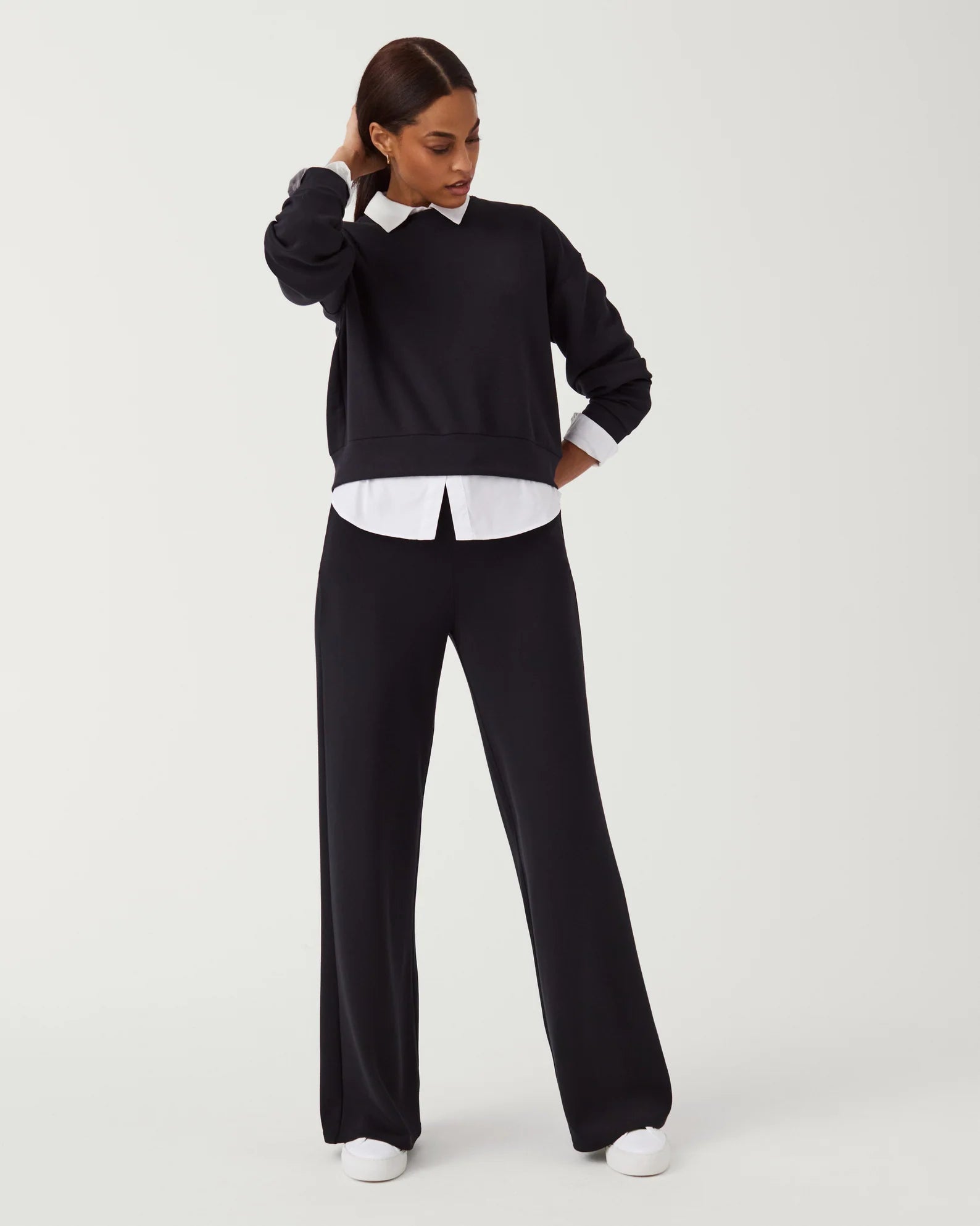 Air Essentials Wide Leg Pant