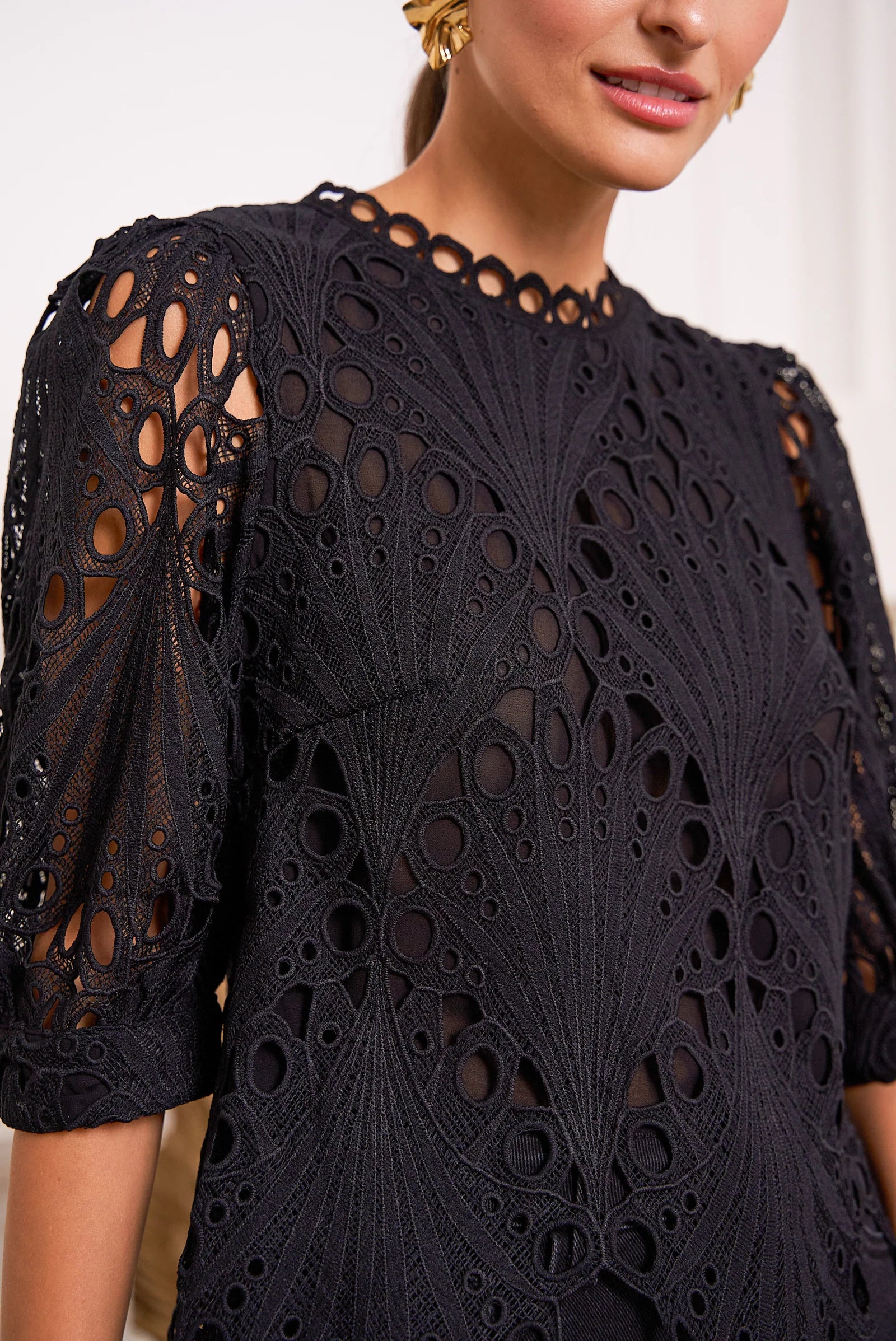 Daisy Guipure Lace Top