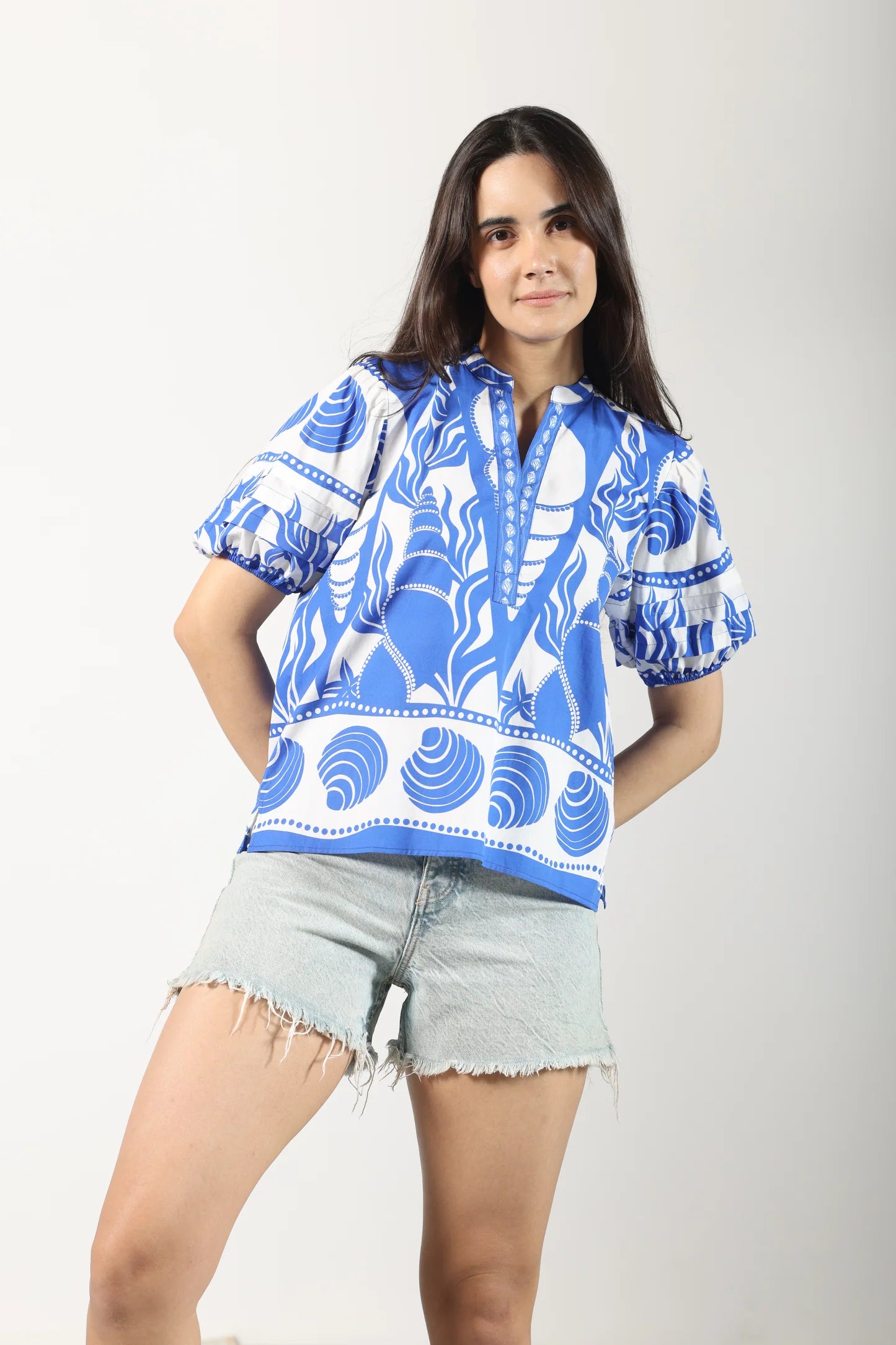 RAYA Top