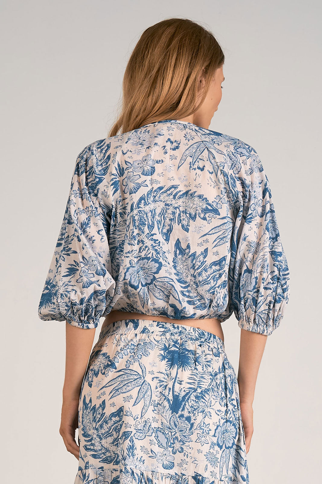 Tropic Floral Pouf Sleeve Top