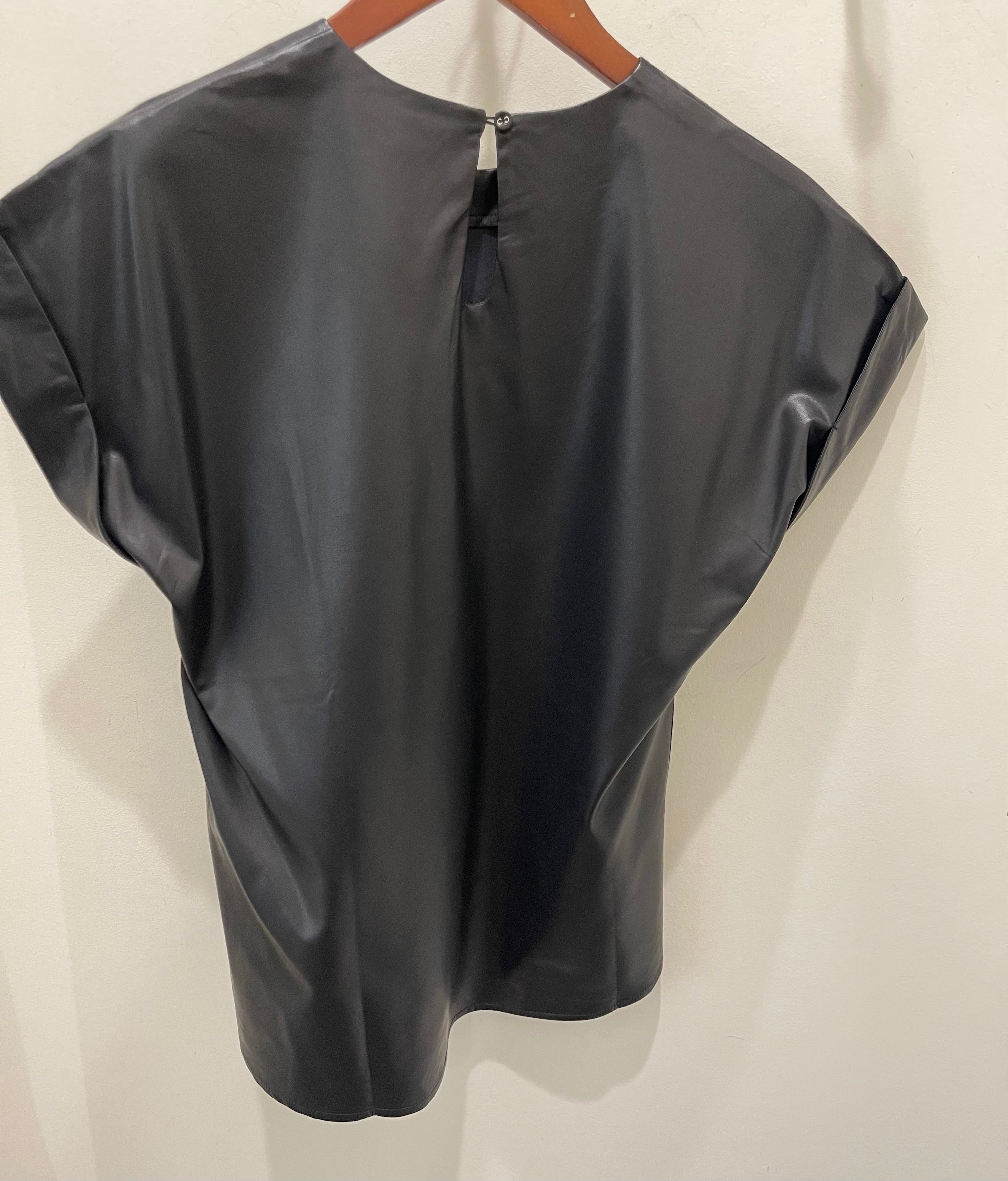 Ollie Puff Top