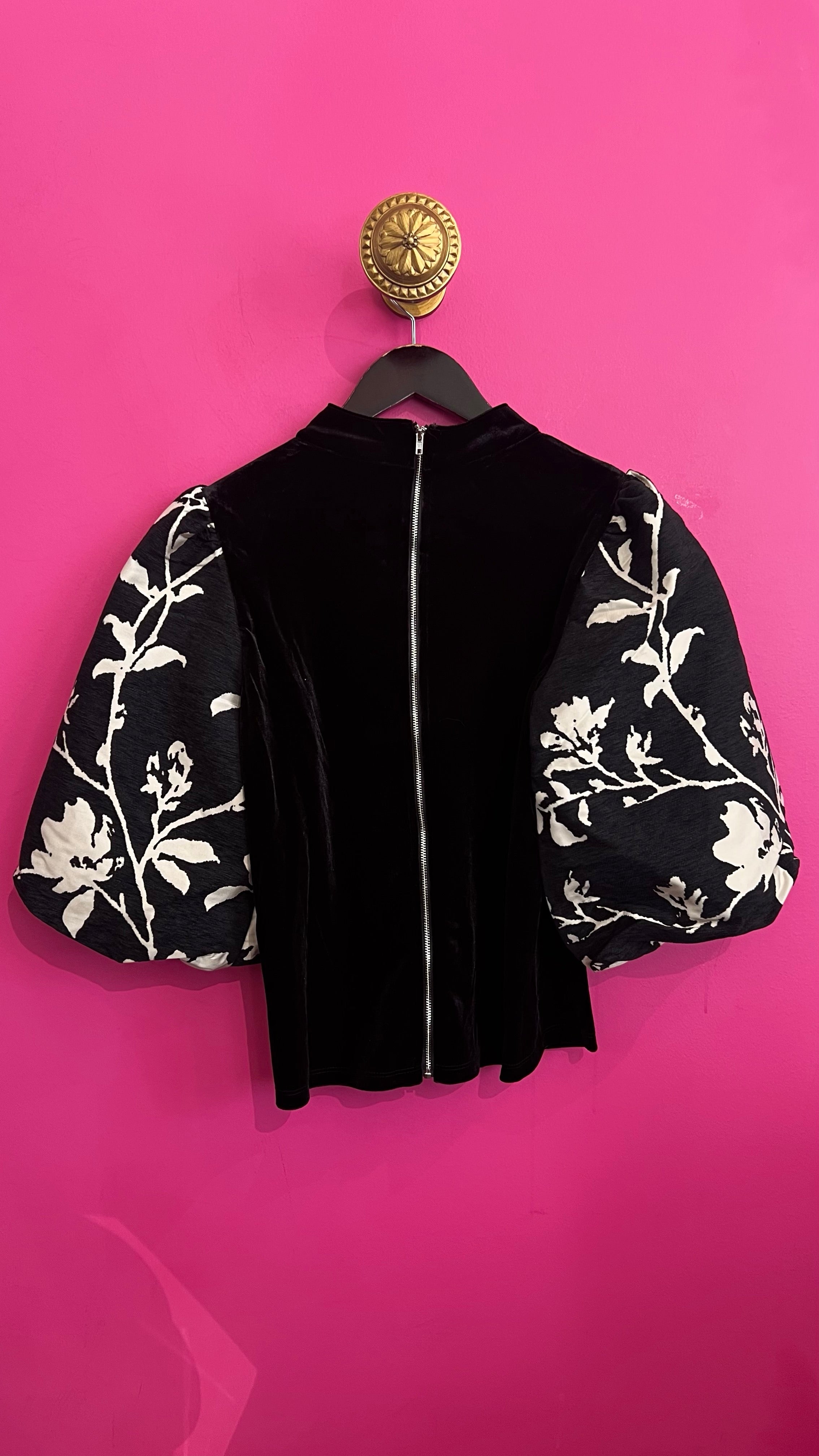 Karla Puff Sleeve Velvet Top