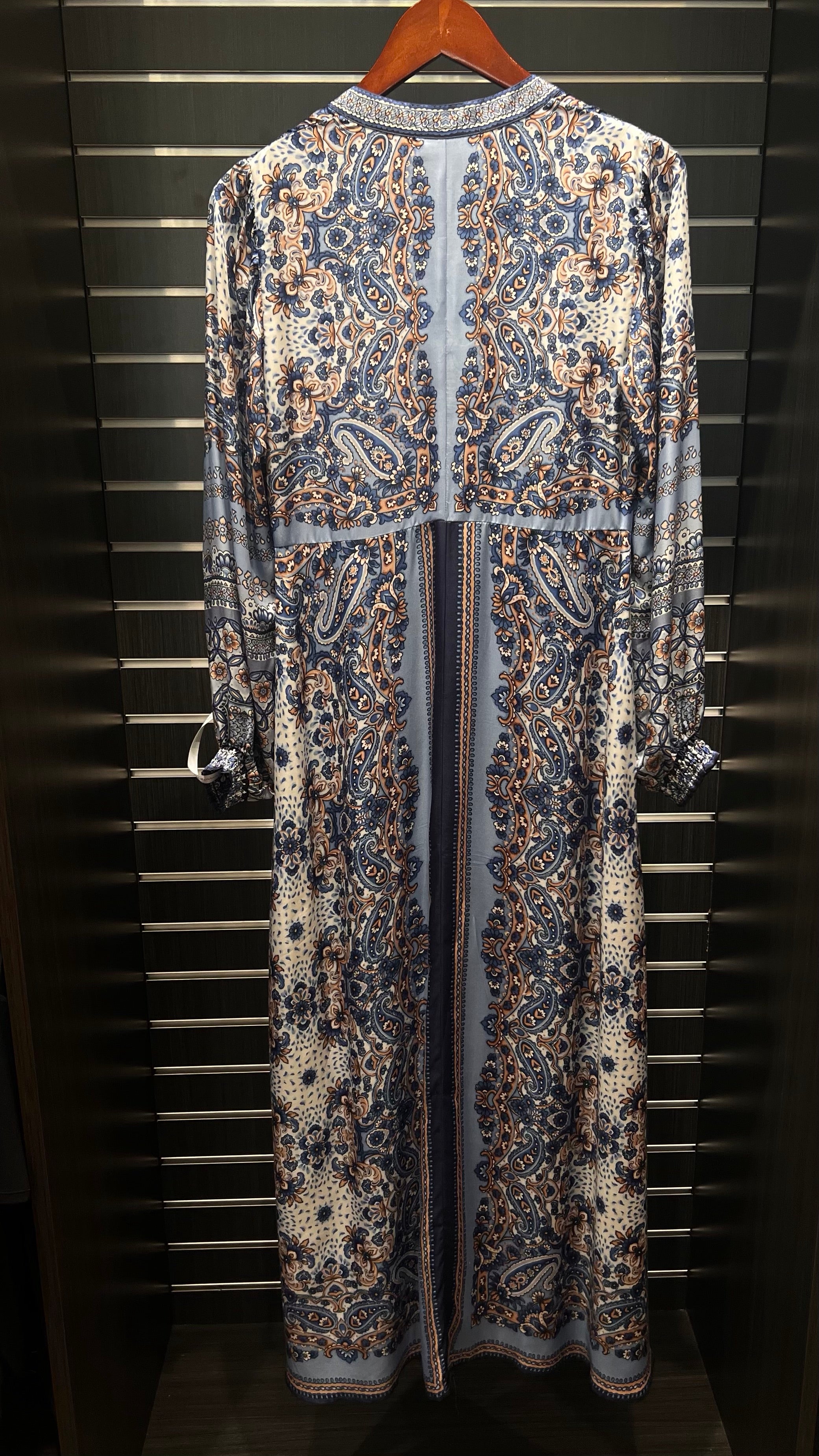 Pretty Blu Midi Dress