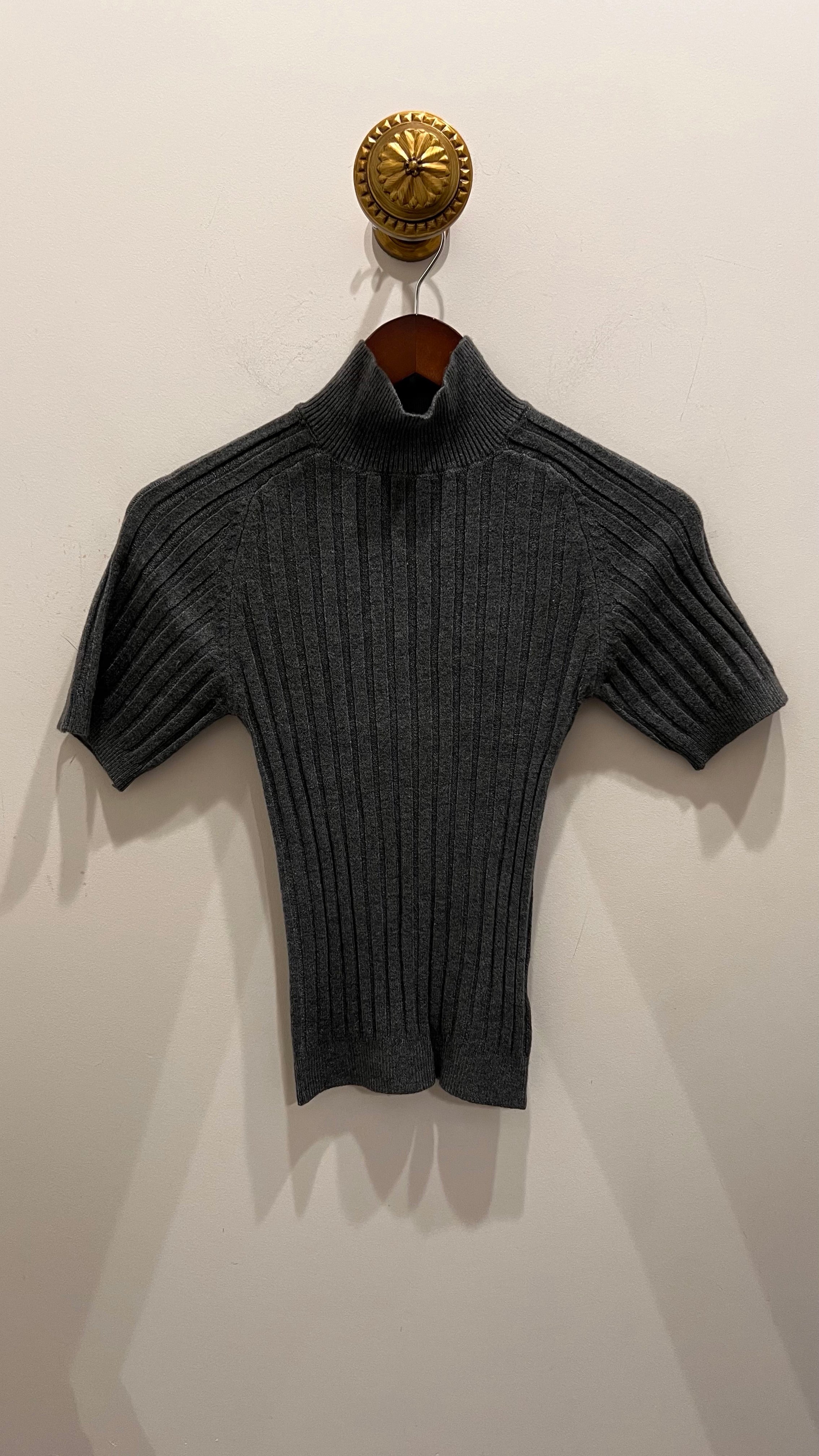 Oliver Turtleneck Knit Top