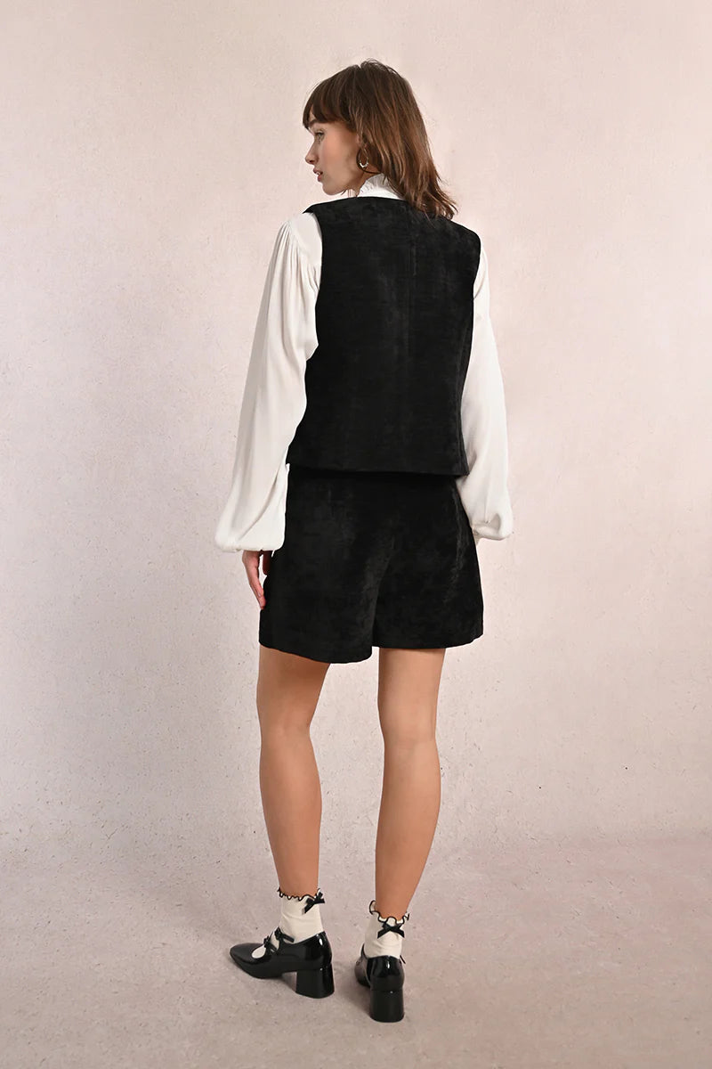 Sleeveless Wov Jacket