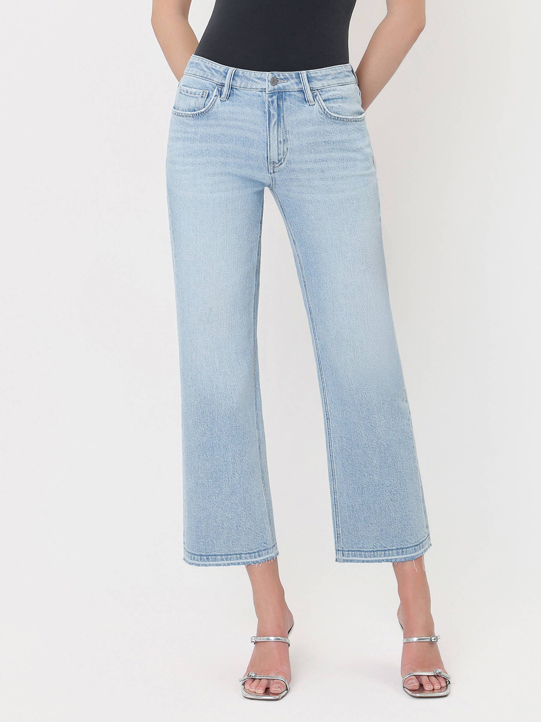Swanky Mid-Rise Slim Wide Crop Jean