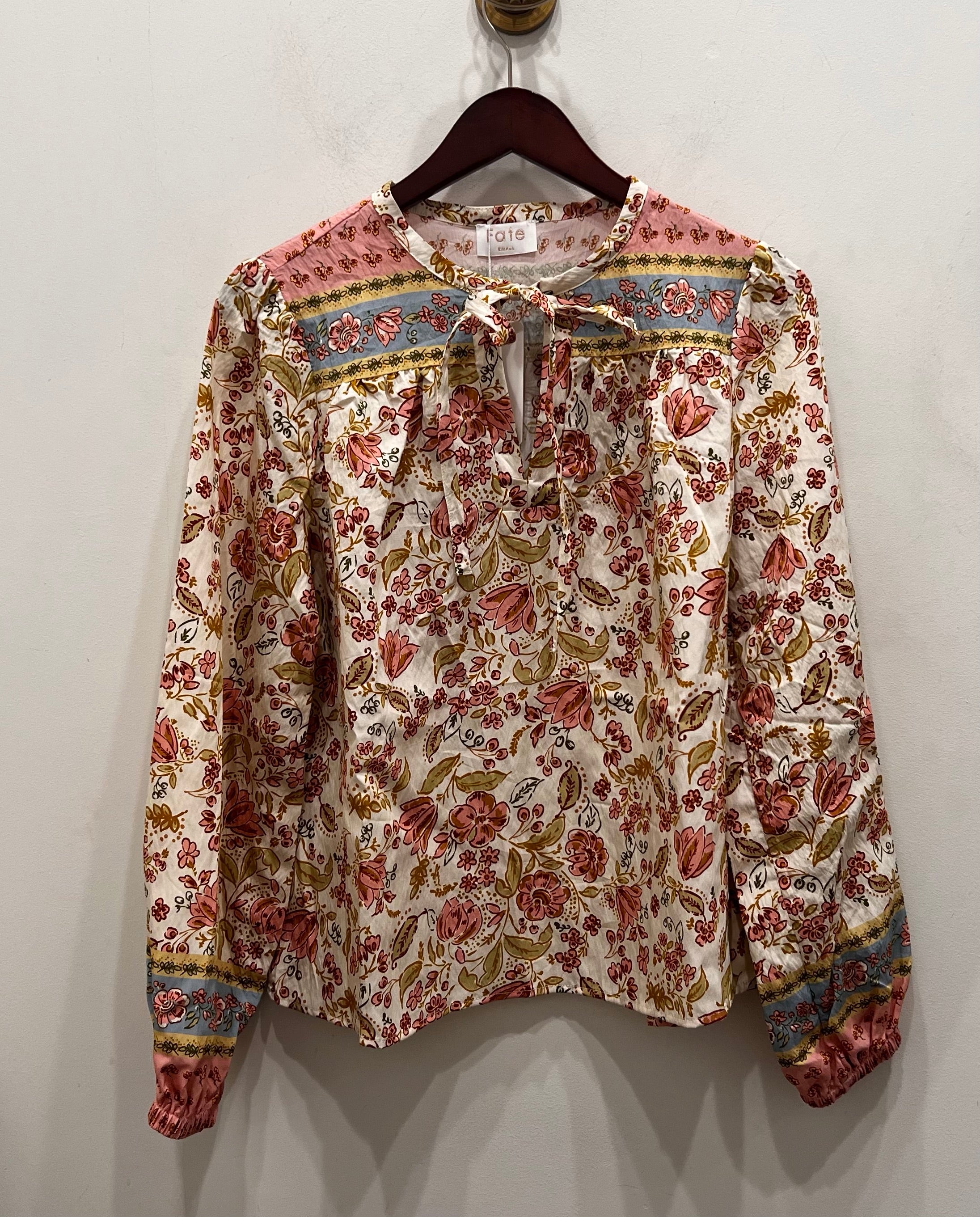 Border Print Blouse