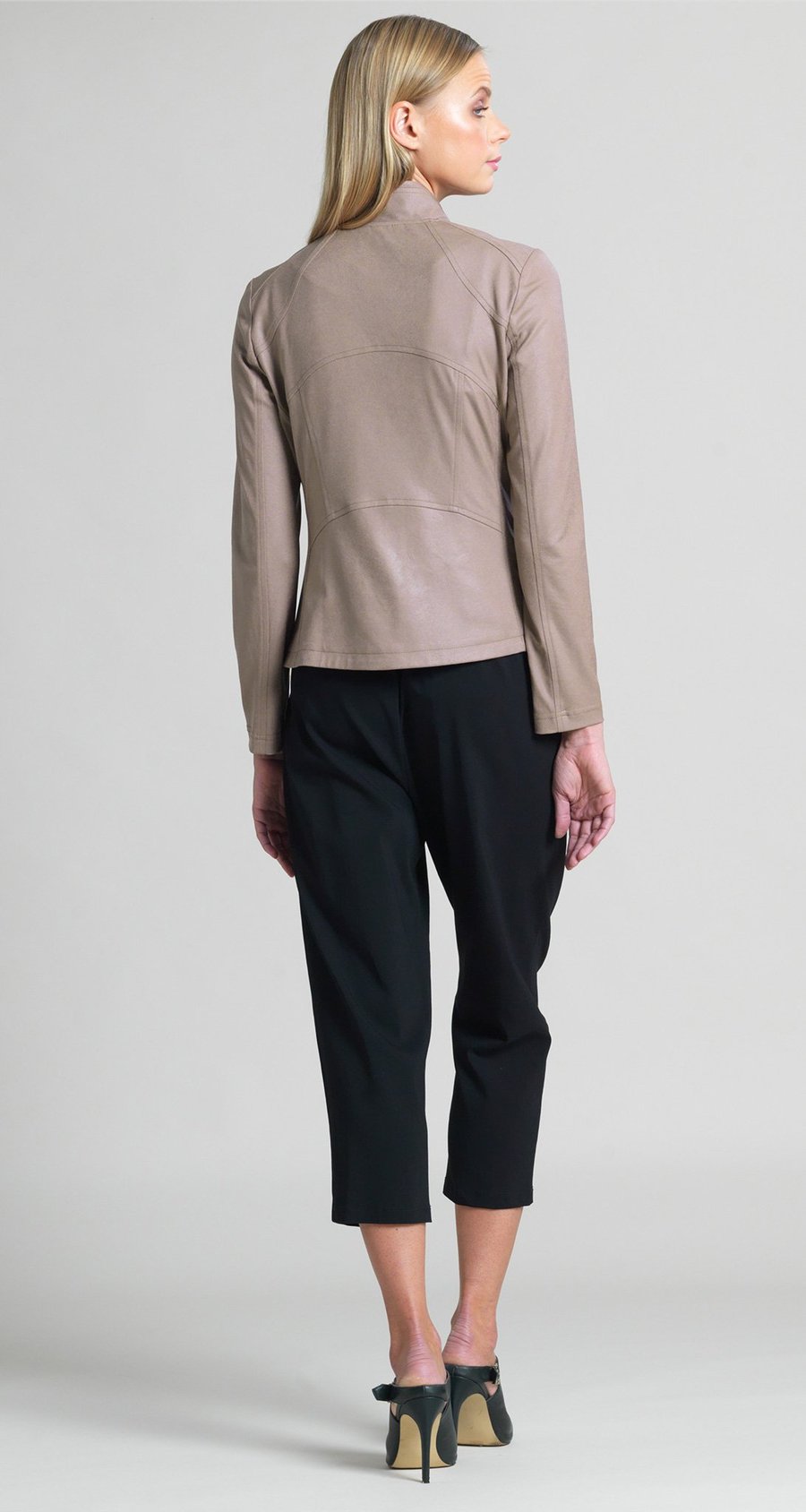 c2e83c1dclarasunwooLLtaupe2.jpg